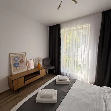 Appartamento Bright 2br 2bath W Parking Near Coresi Mall Braşov